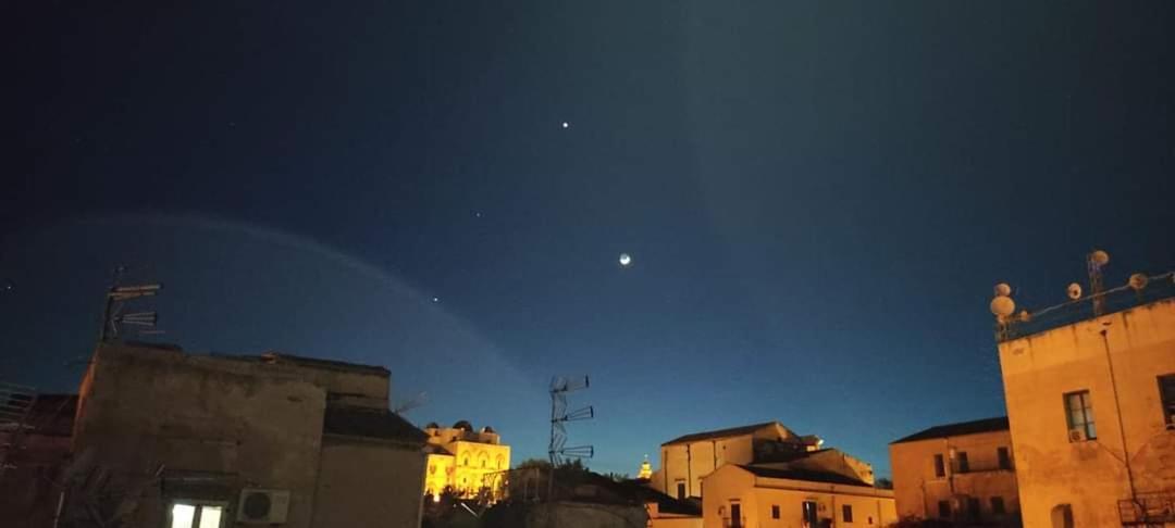 Sofia'S Apt Loft Incantevole Con Terrazza Privata Palermo Buitenkant foto